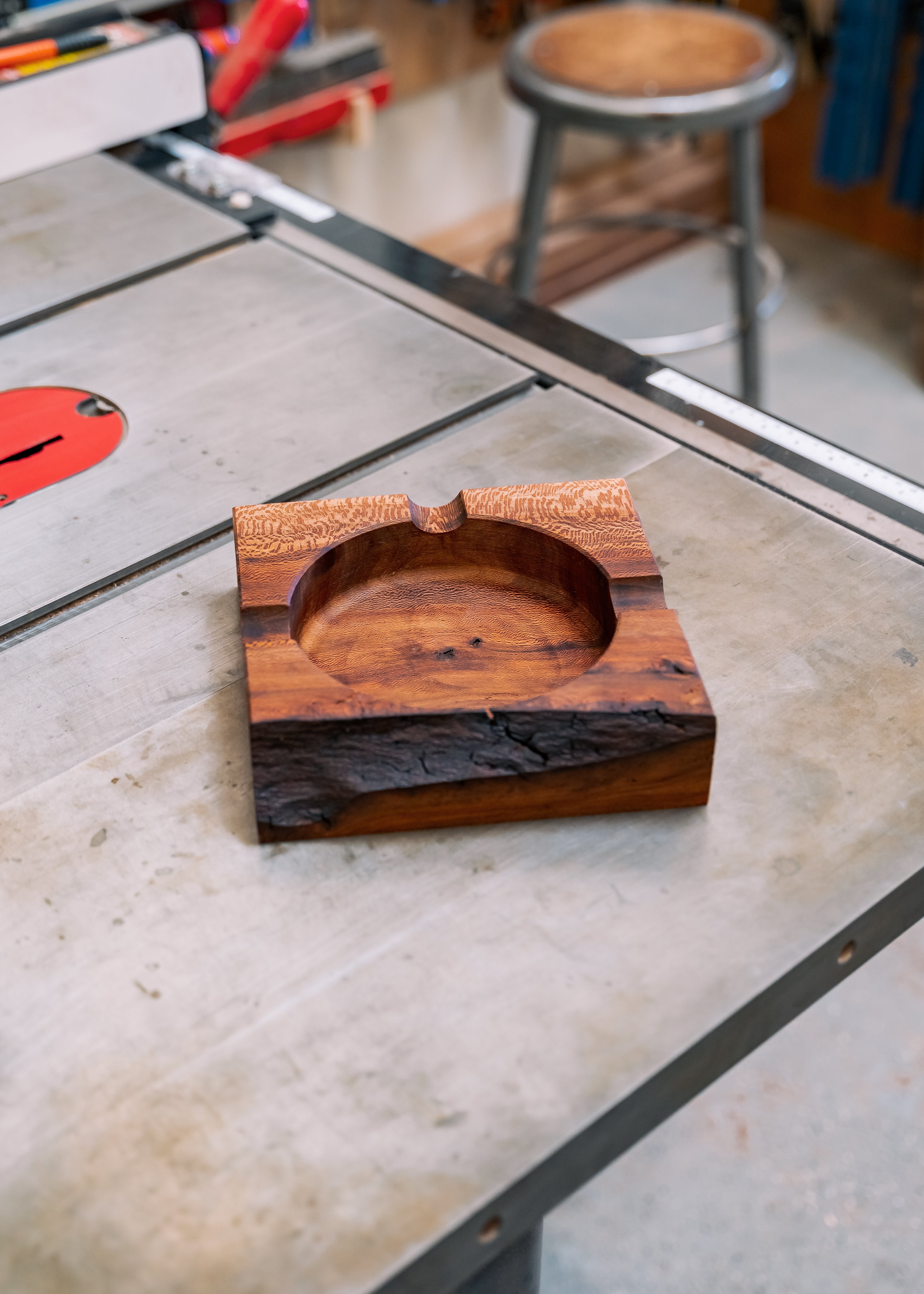 Dark Sycamore Cigar Ashtray